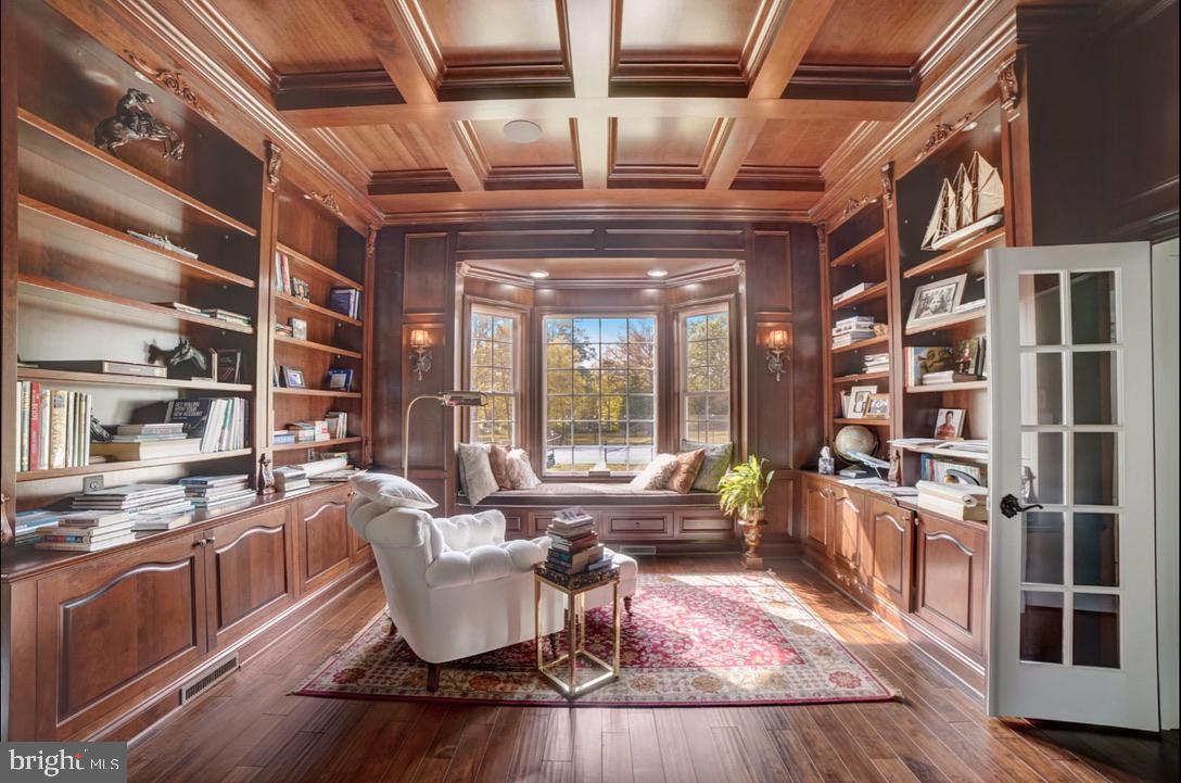 11561 Stuart Mill Road Oakton, VA 22124 - Photo 30 of 75