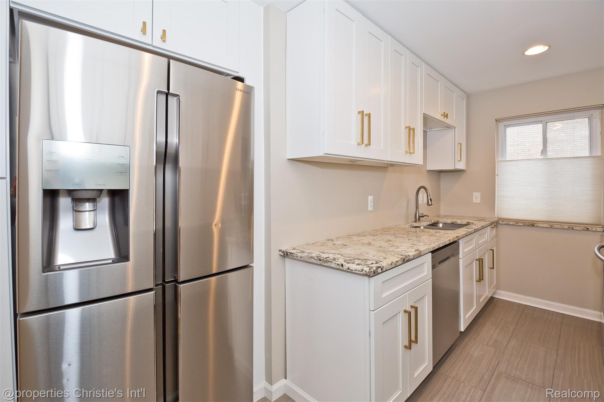 1707 East 14 Mile Road, Unit B Troy, MI 48083 - Photo 26 of 35 592A8066.jpg