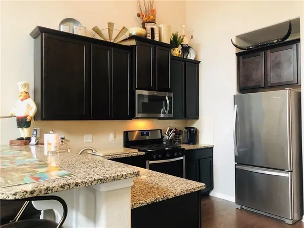 $2,195 | 2304 South Lakeline Boulevard, Unit 543, Cedar Park, TX 78613