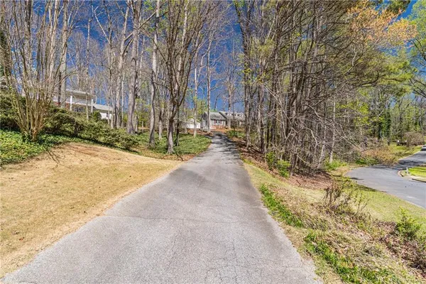 $3,500 | 4571 Huntridge Drive, Roswell, GA 30075