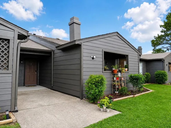 $130,000 | 8472 Glen Meadow Lane, Beaumont, TX 77706
