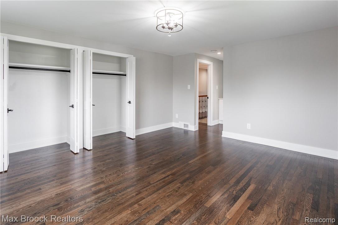 4705 Quarton Road Bloomfield Hills, MI 48301 - Photo 26 of 43 Quarton MB Ensuite