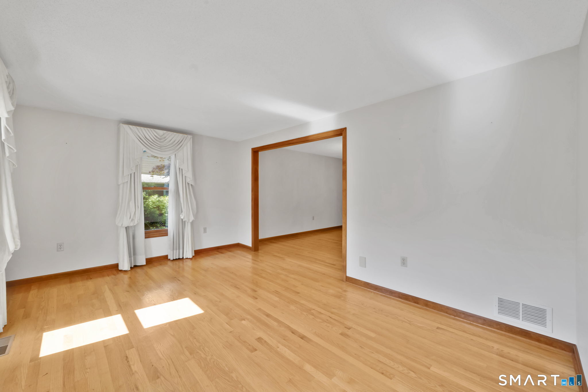 23 A Country Way Wallingford, CT 06492 - Photo 12 of 36
