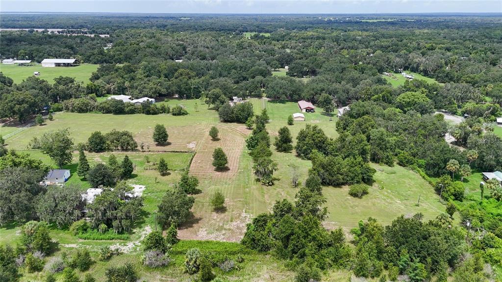 2452 Welcome Road Lithia, FL 33547 - Photo 55 of 61 Gallery Image 55