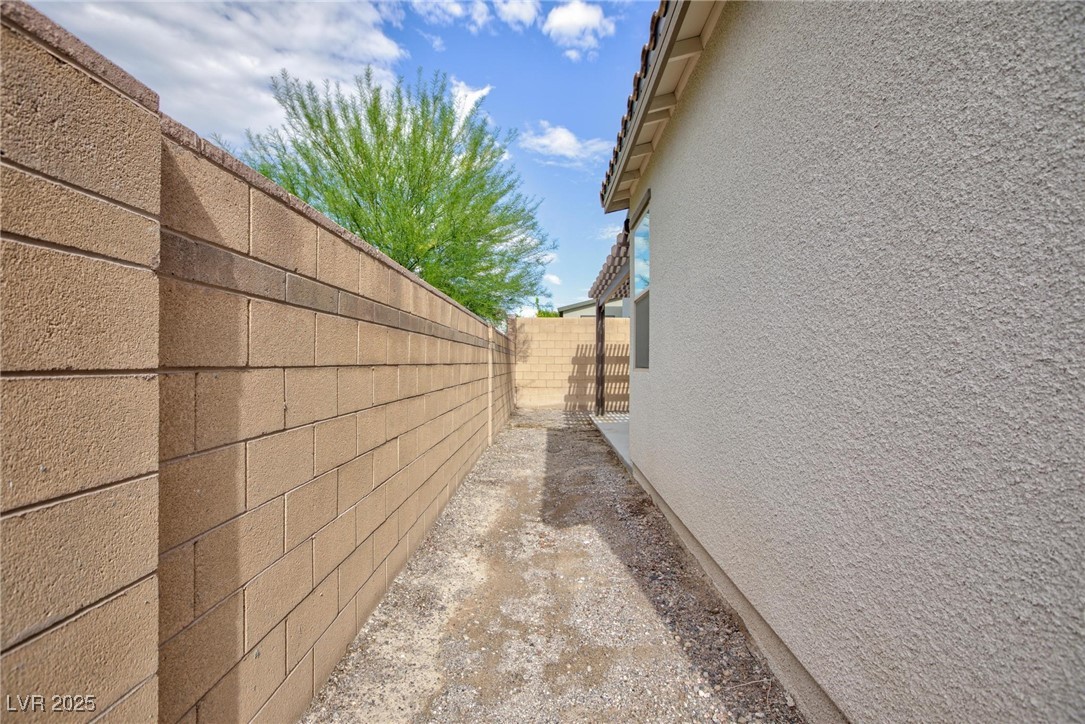 3344 Solento Lane Henderson, NV 89044 - Photo 3 of 23