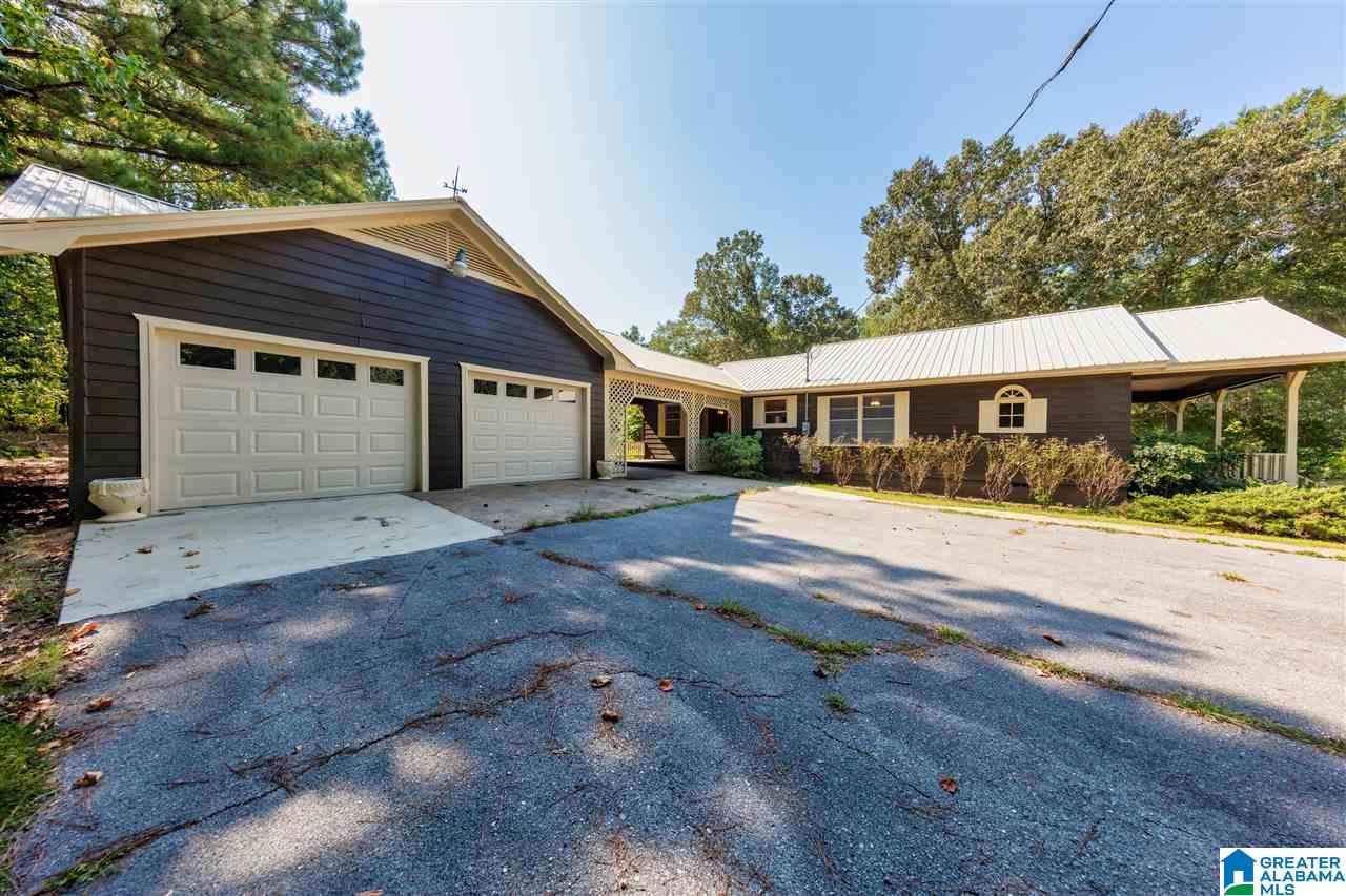 4592 Bear Creek Road Sterrett, AL 35147 - Photo 6 of 50