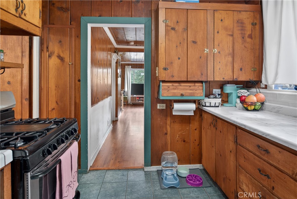 1190 Scenic Way Rimforest, CA 92378 - Photo 25 of 42 Gallery Image 25