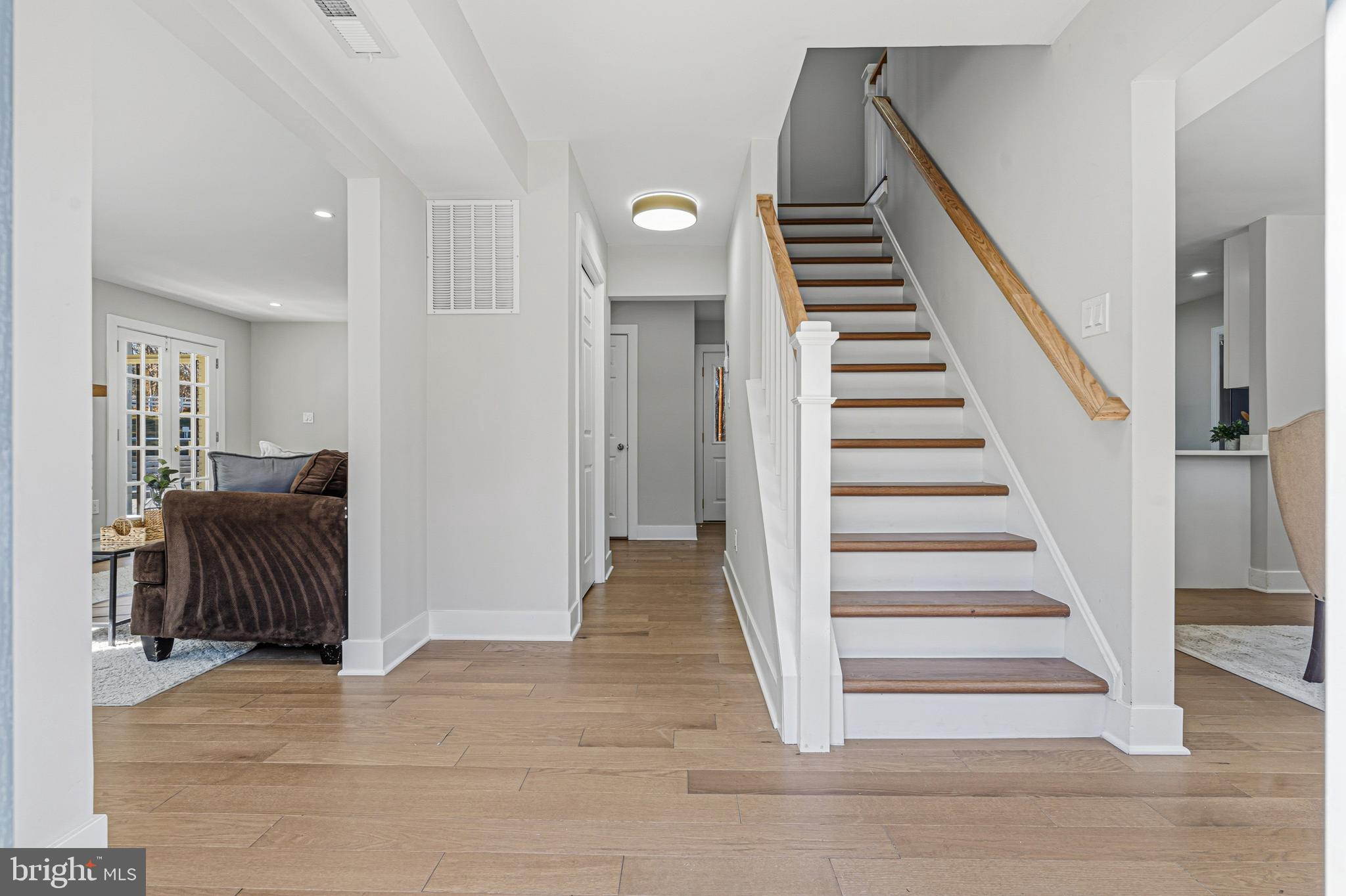 6832 Redberry Road Clarksville, MD 21029 - Photo 7 of 59