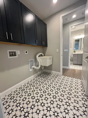 $1,299,900 | 86 Glen Ellen Boulevard, Unit 86, Millis, MA 02054