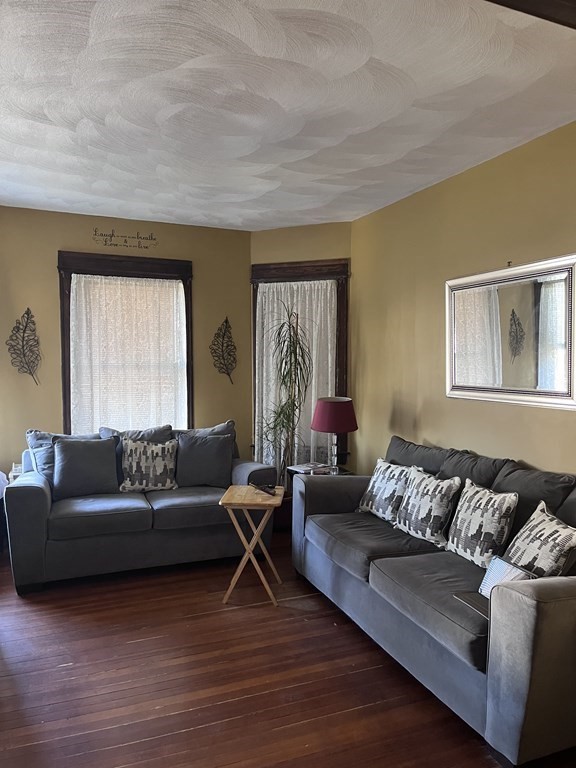 15 Sachem Street Springfield, MA 01108 - Photo 5 of 25 Gallery Image 5