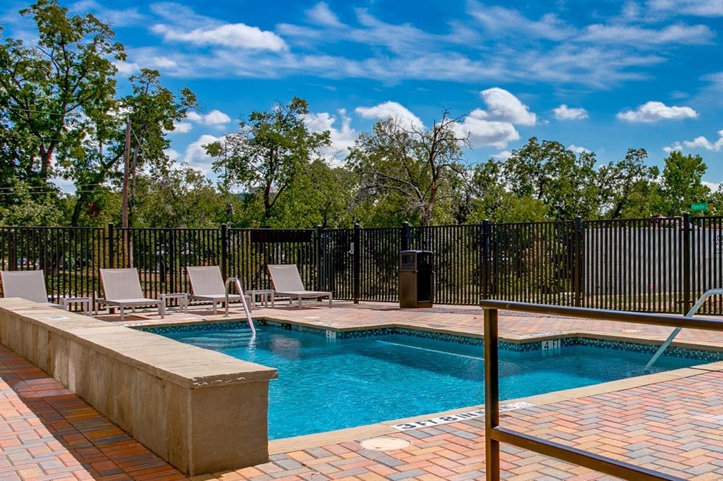 4645 New Water Lane Dallas, TX 75219 - Photo 17 of 34