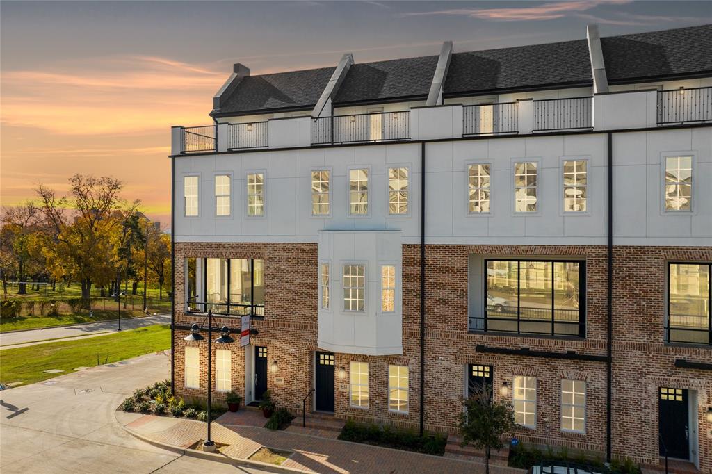 4645 New Water Lane Dallas, TX 75219 - Photo 18 of 34