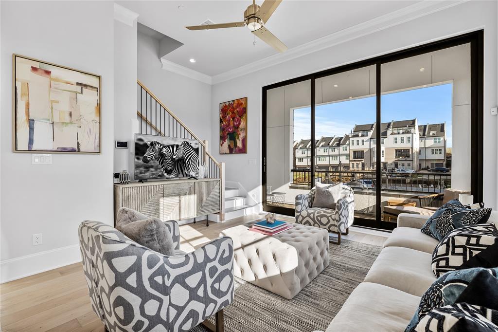 4645 New Water Lane Dallas, TX 75219 - Photo 26 of 34 Image of model home with similar floorplan.