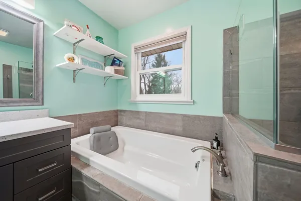 $251,000 | 1042 Oram Drive, Adrian, MI 49221