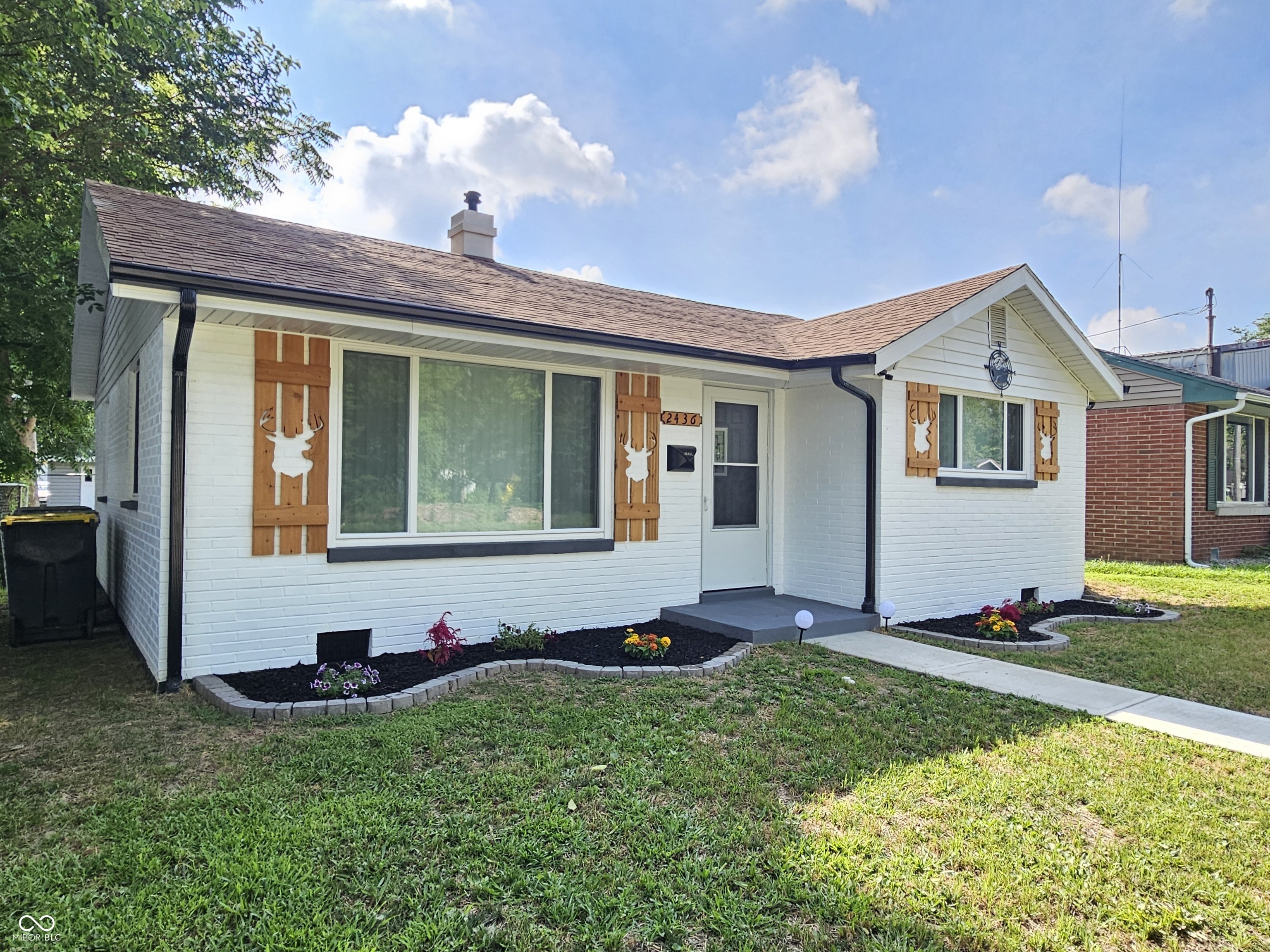 2436 Brown Street Anderson, IN 46016 - Photo 1 of 26