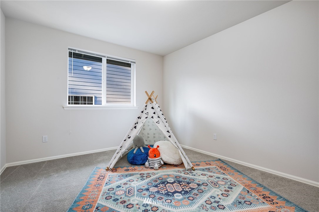 24025 22nd Avenue West Bothell, WA 98021 - Photo 27 of 34 Gallery Image 27