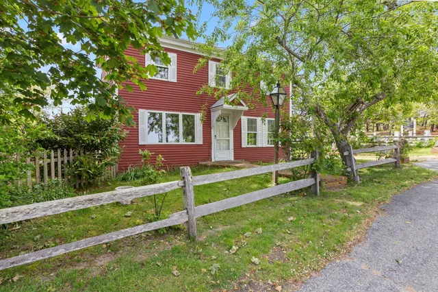 $1,485,000 | 22 Brown Street, Provincetown, MA 02657