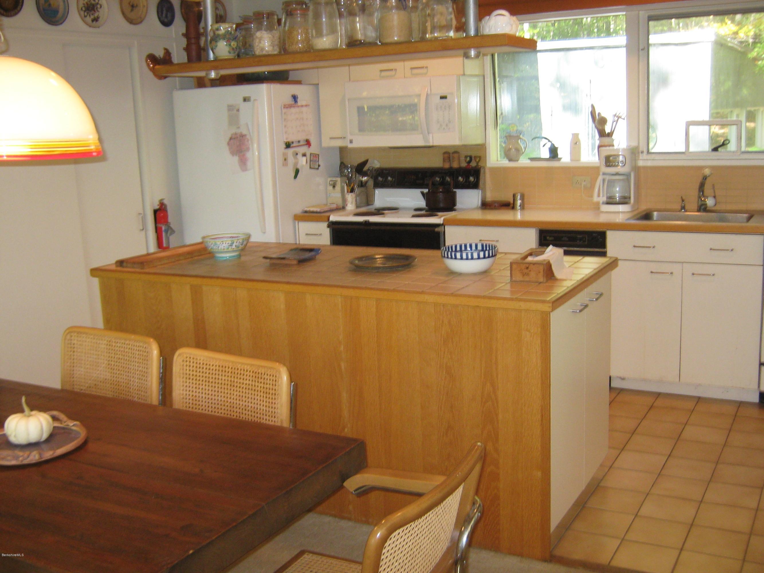231 Summit Road Richmond, MA 01254 - Photo 28 of 69 Kitchen