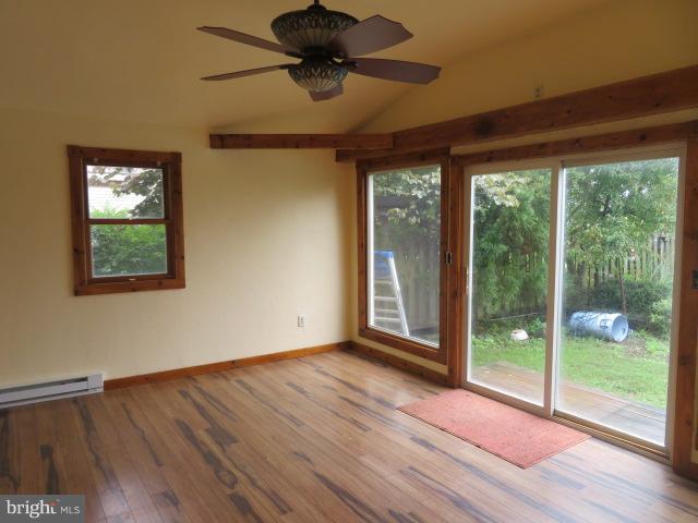 5575 Hanover Road Hanover, PA 17331 - Photo 9 of 28