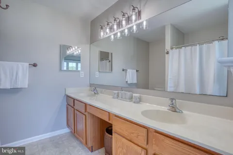 $480,000 | 135 Brenford Station Road, Smyrna, DE 19977