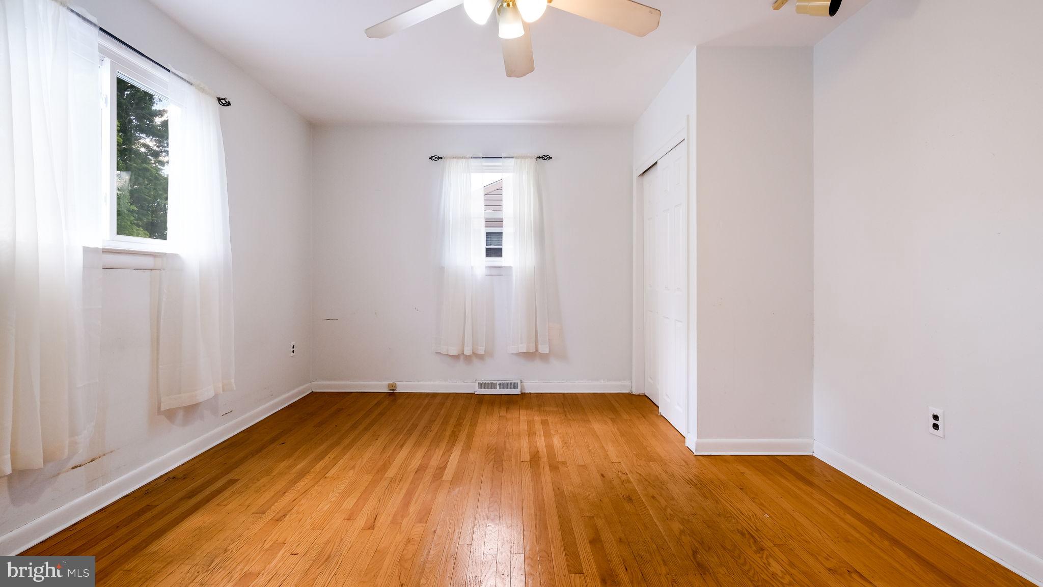 1267 Dahlia Road Warminster, PA 18974 - Photo 23 of 39 Bedroom 2