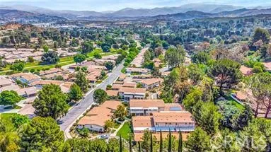 $385,000 | 19816 Spanish Oak Drive, Newhall, CA 91321