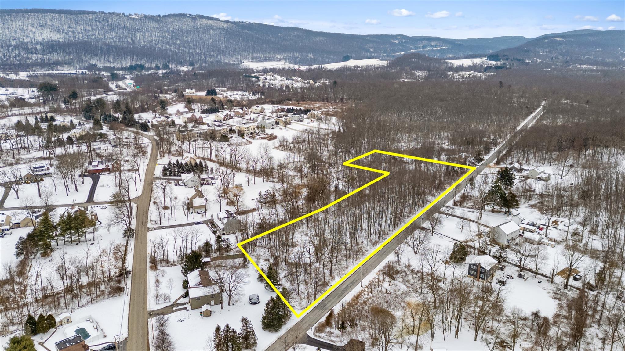 7 Townsend Road Hopewell Junction, NY 12533 - Photo 3 of 7 Snowy aerial view featuring a mountain view