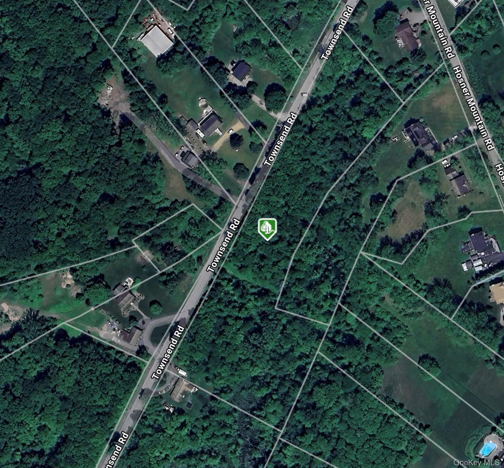 7 Townsend Road Hopewell Junction, NY 12533 - Photo 7 of 7 an aerial view of multiple houses with yard
