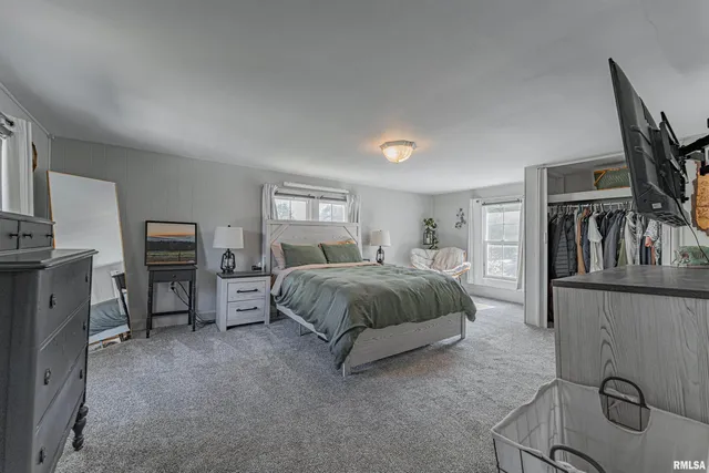 $125,000 | 108 West A Street, Delavan, IL 61734