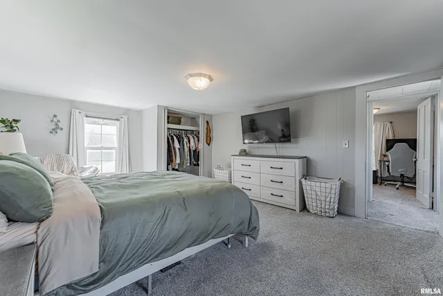 $125,000 | 108 West A Street, Delavan, IL 61734