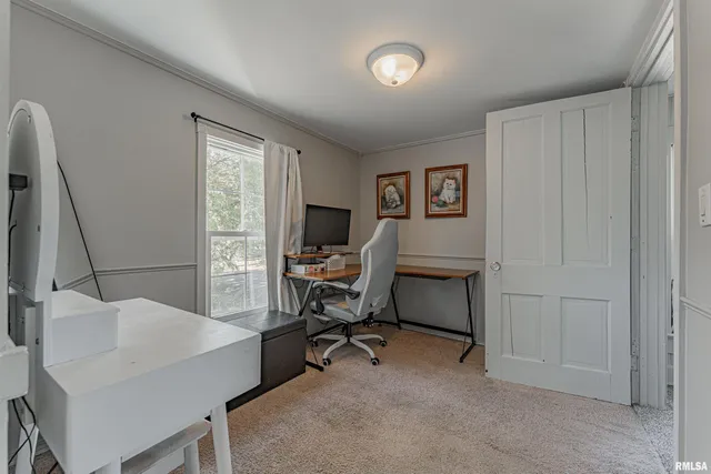 $125,000 | 108 West A Street, Delavan, IL 61734