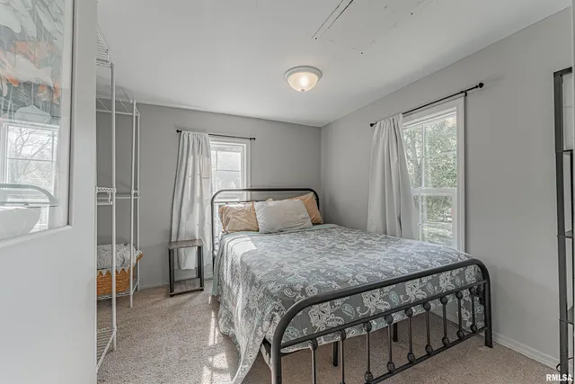 $125,000 | 108 West A Street, Delavan, IL 61734