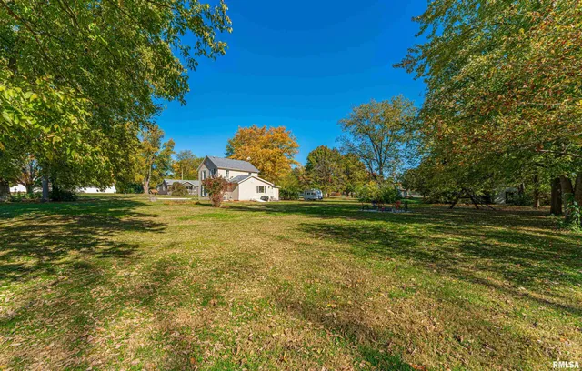 $125,000 | 108 West A Street, Delavan, IL 61734