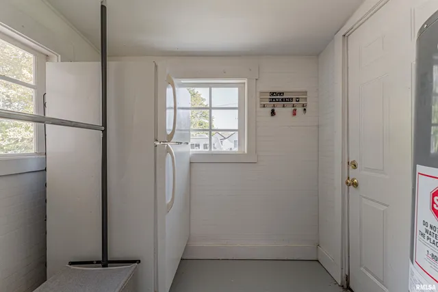 $125,000 | 108 West A Street, Delavan, IL 61734