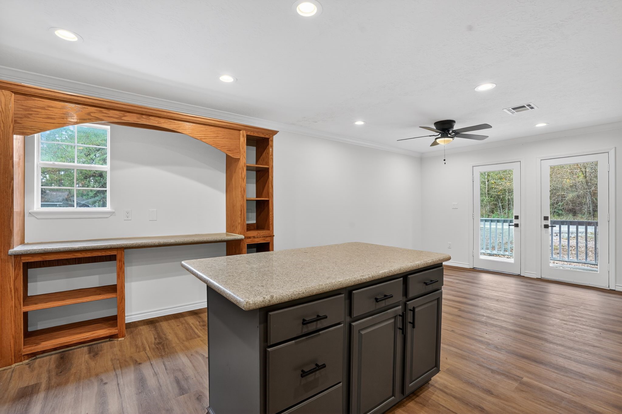 27 Deerfield Road Huntsville, TX 77340 - Photo 7 of 46
