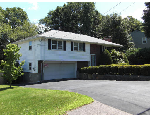 176 Governors Road Quincy, MA 02169 - Photo 2 of 25