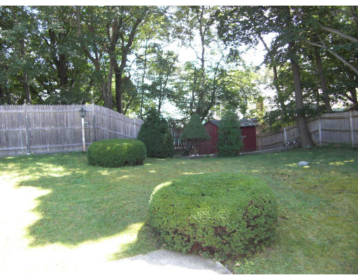 176 Governors Road Quincy, MA 02169 - Photo 22 of 25