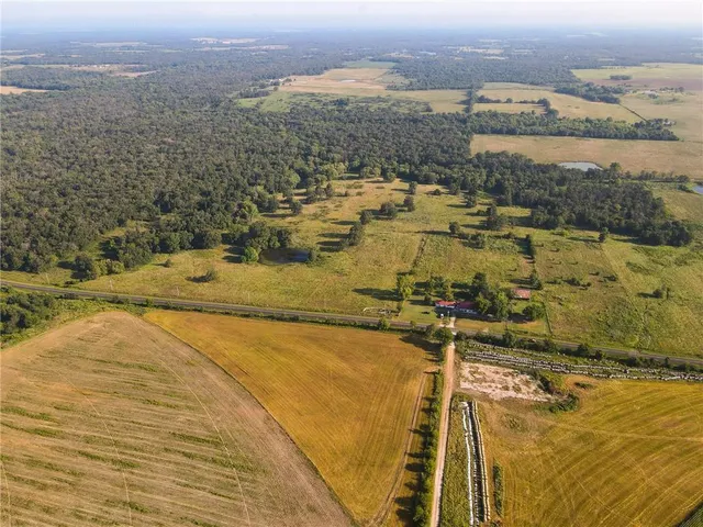 $2,918,000 | 28714 East Nn Highway, Milo, MO 64767