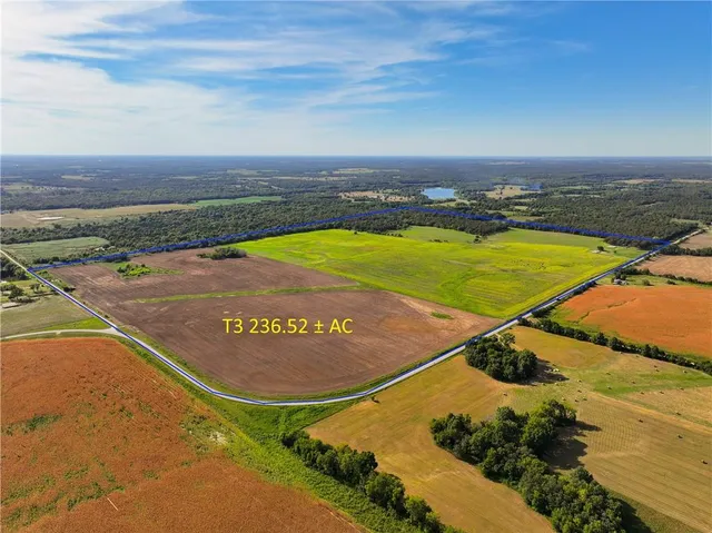 $2,918,000 | 28714 East Nn Highway, Milo, MO 64767
