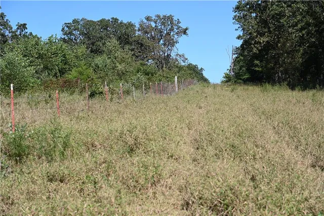 $2,918,000 | 28714 East Nn Highway, Milo, MO 64767