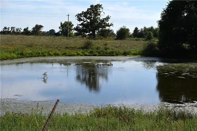 $2,918,000 | 28714 East Nn Highway, Milo, MO 64767