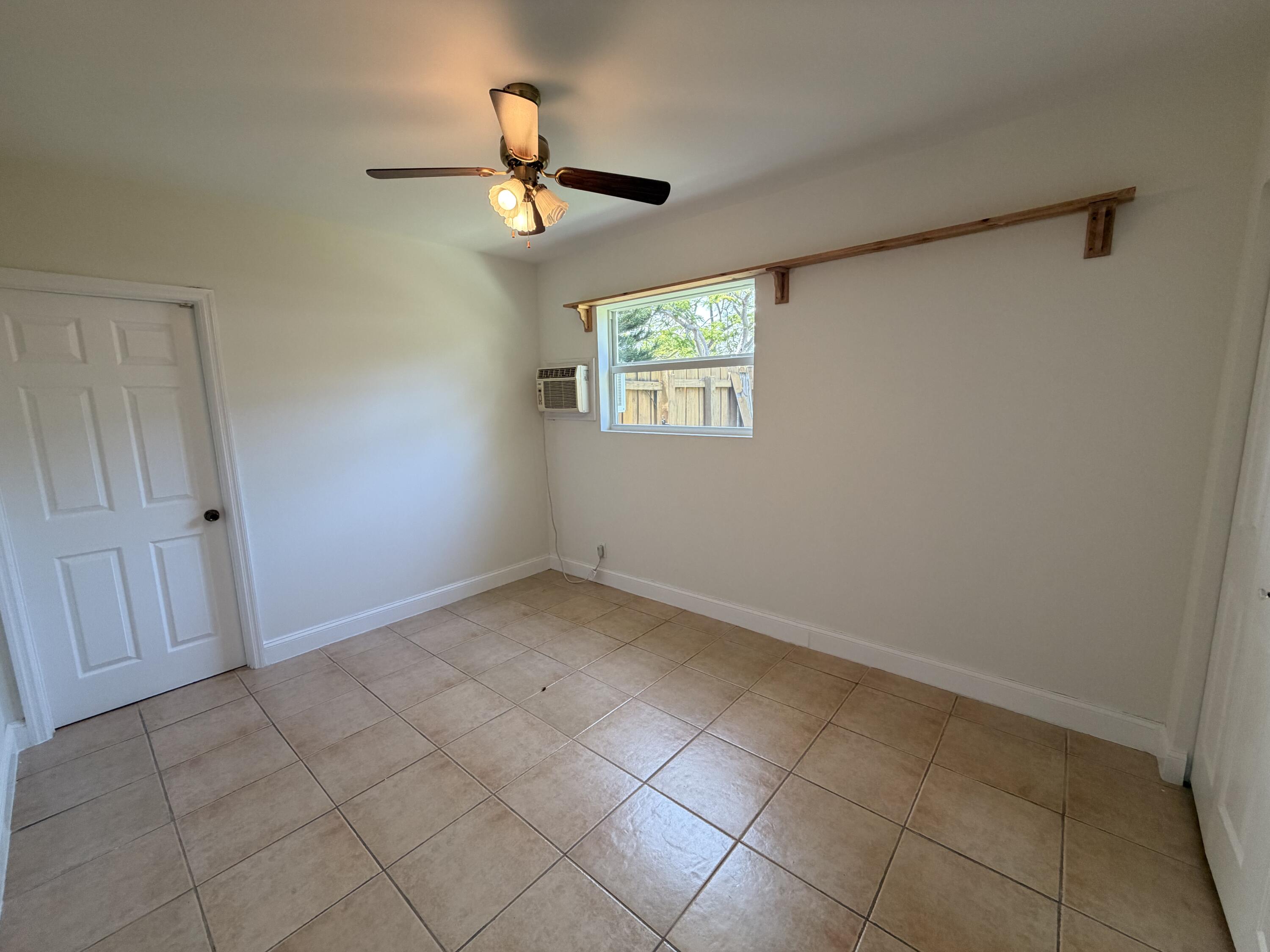 2250 Northeast 4th Court Boca Raton, FL 33431 - Photo 31 of 35 IMG_5413