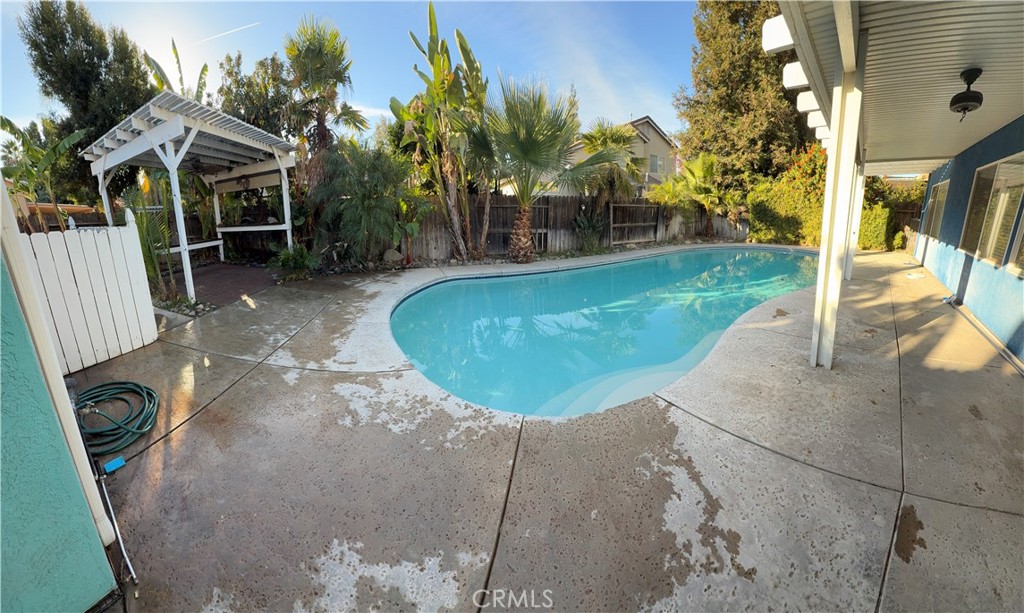 1335 Torrey Pines Court Atwater, CA 95301 - Photo 26 of 28 a view of a house with backyard