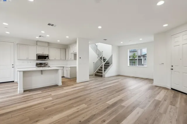 $699,000 | 262 Mindy Way, Pittsburg, CA 94565