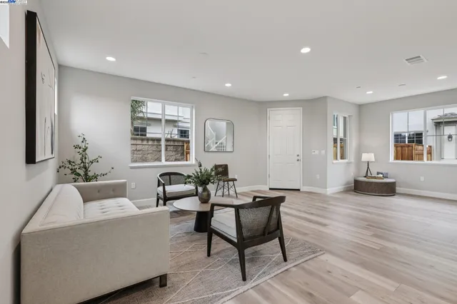 $699,000 | 262 Mindy Way, Pittsburg, CA 94565