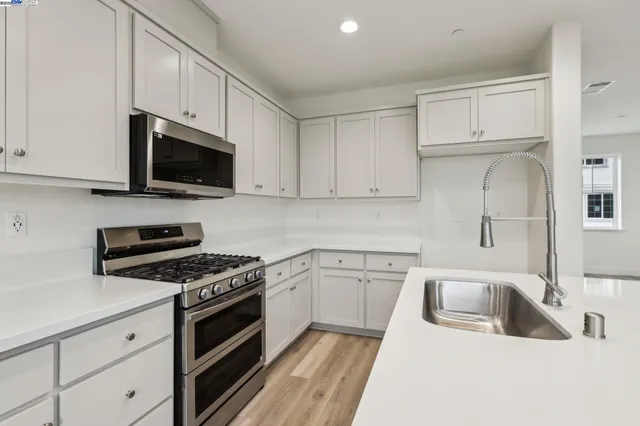 $699,000 | 262 Mindy Way, Pittsburg, CA 94565