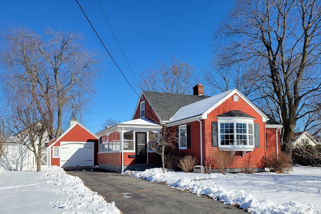 57 Superior Avenue Springfield, MA 01151 - Photo 2 of 31 Gallery Image 2