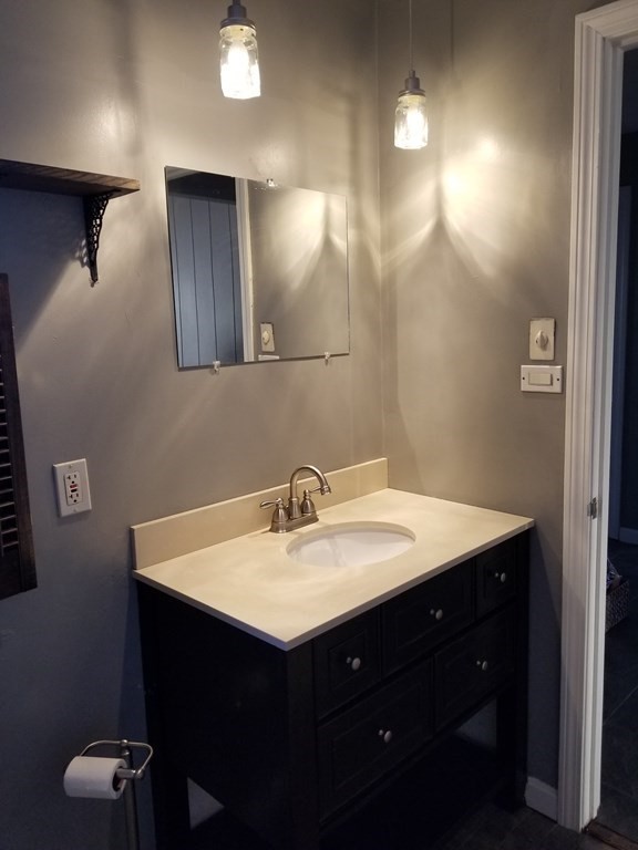 57 Superior Avenue Springfield, MA 01151 - Photo 10 of 31 Gallery Image 10