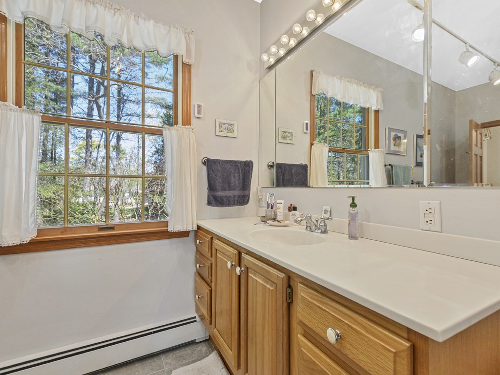 8 Hayward Road Wayland, MA 01778 - Photo 27 of 40 Gallery Image 27