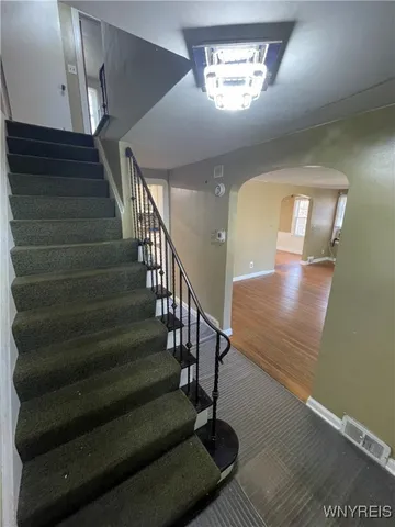 $1,400 | 115 Burke Drive, Buffalo, NY 14215